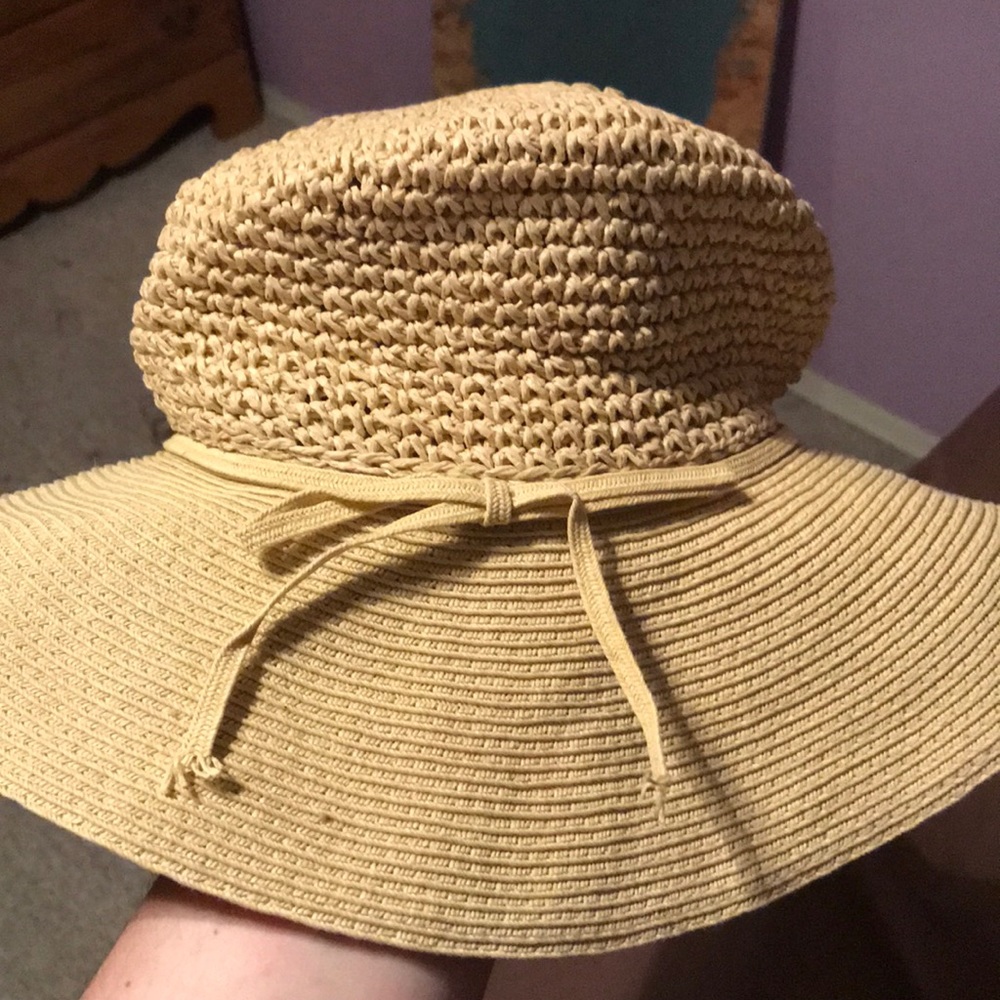 Hat - Picture 2 of 2